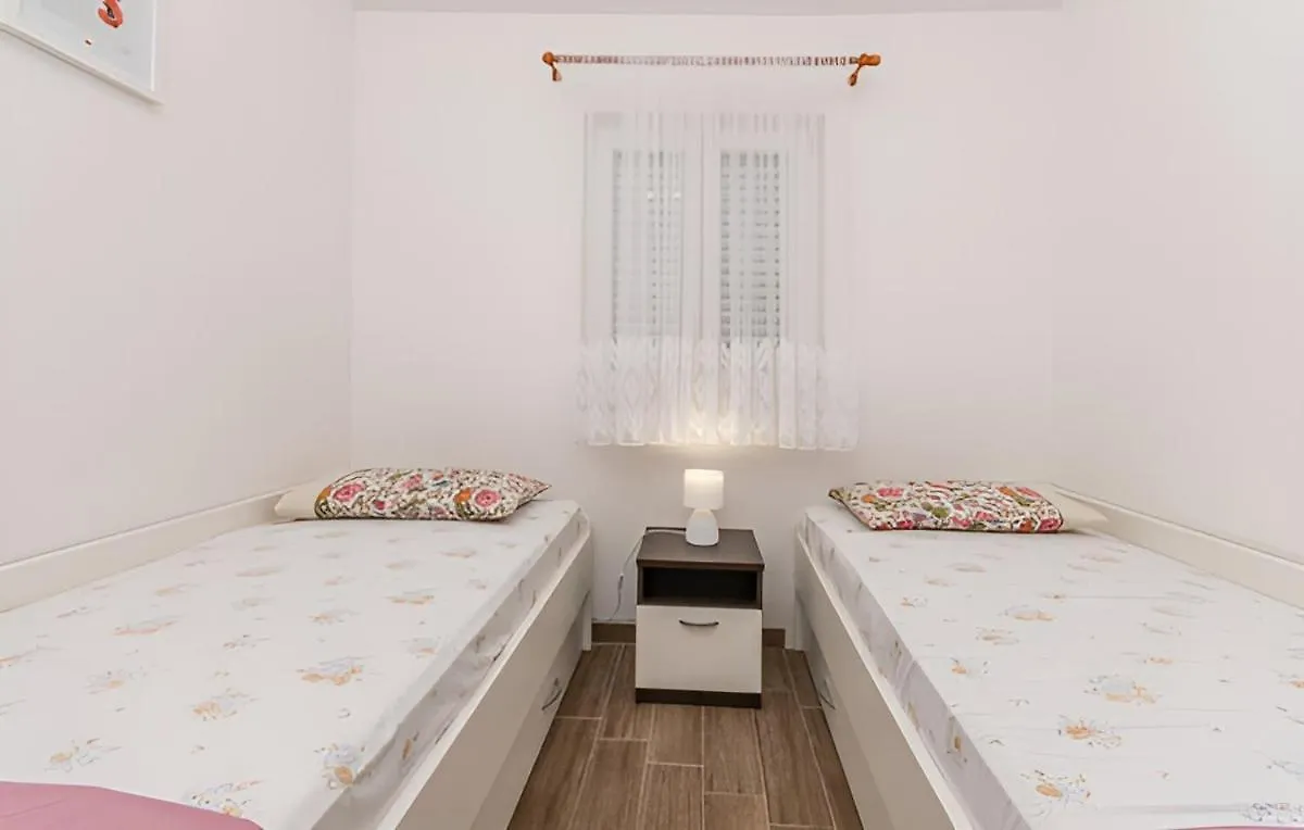 Apartments By The Sea Drage, Biograd - 22187 Pakoštane Croácia